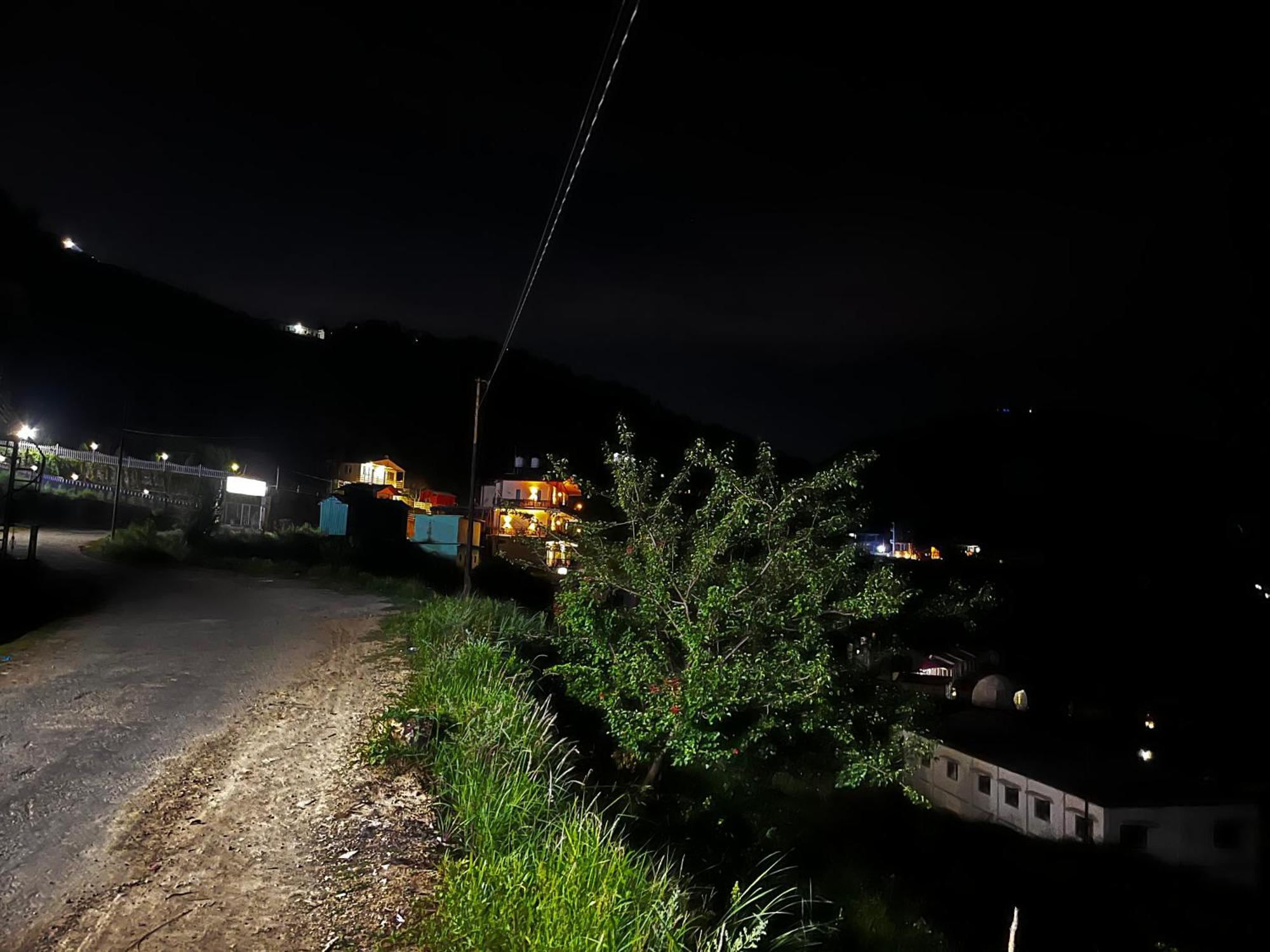 Himalayan Hill Top Resort Kanatal Exteriér fotografie